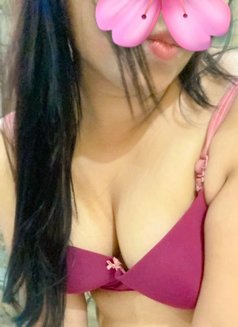 Aarya Agarwal - escort in Pune Photo 3 of 8