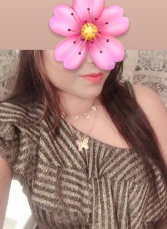 Aarya Agarwal - escort in Pune Photo 5 of 8