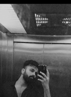 Aaryan - Male escort in Pune Photo 1 of 1