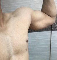 Aaryan Malhotra - Acompañantes masculino in New Delhi