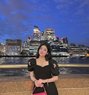 Aarzoo - puta in Dubai Photo 1 of 3