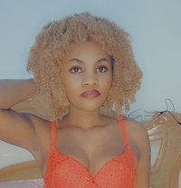 Aasha - escort in Abha