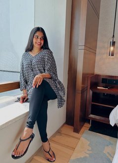 Aashi - escort in Chandigarh Photo 1 of 2