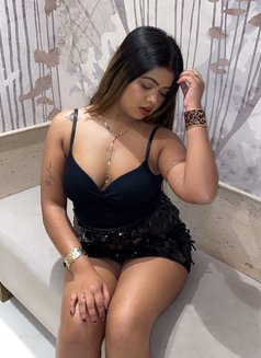 Aashi - puta in Bangalore Photo 7 of 7