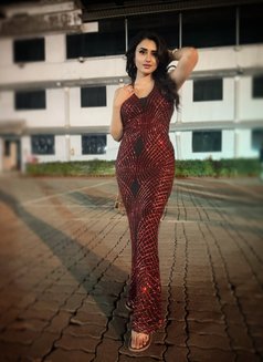Aashi - escort in Chandigarh Photo 3 of 6