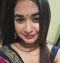 Aashi - puta in Gangtok