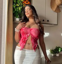 Aashi - escort in Kochi