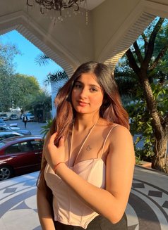 Aashi - escort in Pune Photo 1 of 5