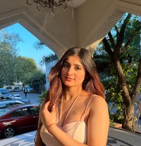 Aashi - escort in Pune