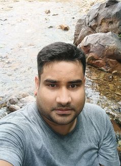 Aashish - Male escort in Faridabad Photo 3 of 4