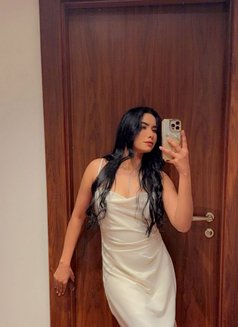 Aashna (Indian Model) @ Dxb ViP Service - puta in Dubai Photo 3 of 11