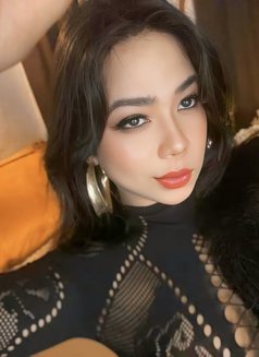 Aashni New Here - Acompañantes transexual in Macao Photo 3 of 15