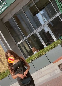 Aashu - escort in Dubai Photo 2 of 5