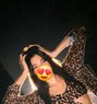 Aashu - escort in Dubai Photo 4 of 5