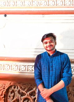 Aashu - Male escort in Ahmedabad Photo 2 of 4