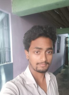 Aashu - Acompañante masculino in New Delhi Photo 4 of 4