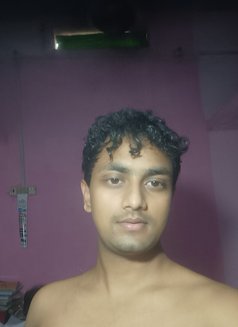 Aashu - Male adult performer in New Delhi Photo 4 of 6