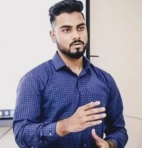 Aasi Dom Master - Male dominatrix in New Delhi