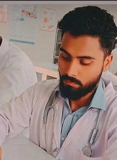 Aasi Siddique - Male escort in New Delhi Photo 5 of 6