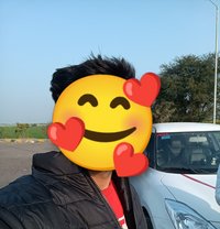 Aasman - Acompañantes masculino in New Delhi