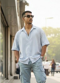 Aayan - Acompañante masculino in Kolkata Photo 5 of 5