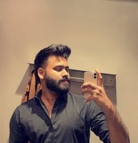 Aayan 9inch male escort - Acompañantes masculino in New Delhi