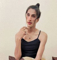 Aayat0101 - Transsexual escort in Mumbai