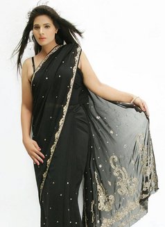Aayesha Busty - escort in Ajmān Photo 5 of 6