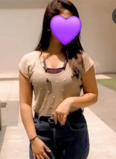 Aayesha - escort in Kolkata Photo 2 of 4