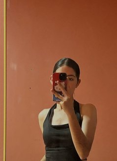 Aayesha - escort in Kolkata Photo 2 of 3