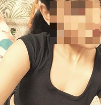 Ayushi independent - puta in Nagpur