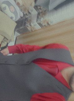 Aayu - Male escort in Noida Photo 1 of 4