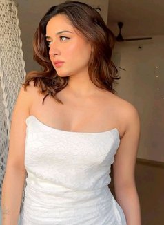 Aayushi - escort in Chennai Photo 3 of 3