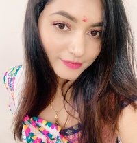 Sakshi Independent Call girls 24x7 - escort in Ahmedabad