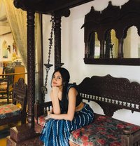 Aayusi - escort in Thiruvananthapuram Photo 1 of 3