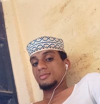 Aazannoor - Male escort in Nairobi