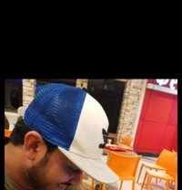 Ab93 - Masajista in Mumbai
