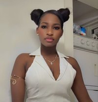Ababa - escort in Yiwu