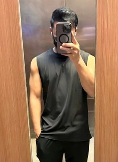 Abamjago - Male escort in Johor Bahru Photo 11 of 11