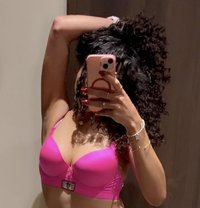 Aban - escort in Muscat Photo 1 of 4