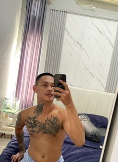 Abay - Male escort in Bali Photo 1 of 3