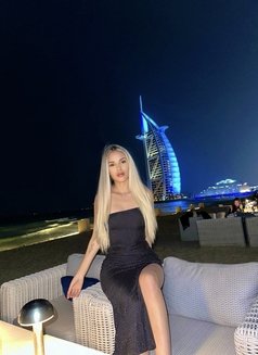 Abby 🇧🇷 new in Dubai - puta in Dubai Photo 4 of 10