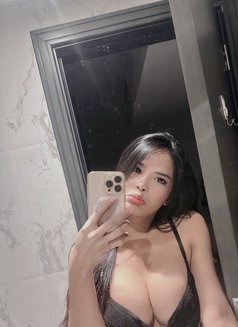 Abby BIG COCK (Top & Bottom) Cum a lot - Transsexual escort in Dubai Photo 9 of 24