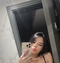 Abby BIG Hard COCK (top&bottom) Cum alot - Transsexual escort in Dubai