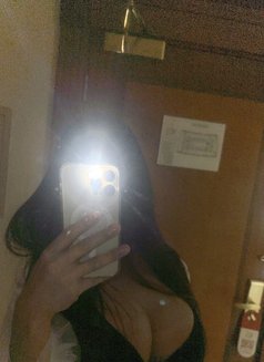 Abby BIG Hard COCK (top&bottom) Cum alot - Acompañantes transexual in Dubai Photo 4 of 25