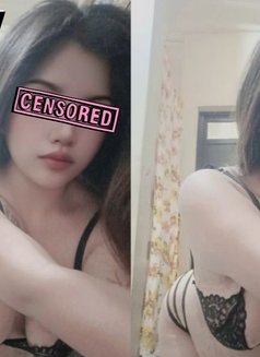 Liana Camshow/contents - adult performer in Manila Photo 2 of 4