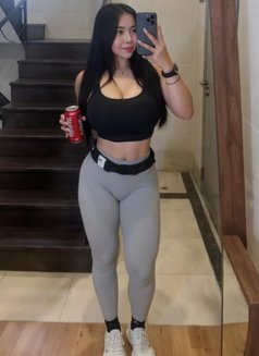 Abby - escort in Tokyo Photo 6 of 7