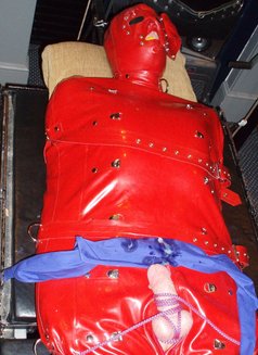Abc Chidina - dominatrix in Bucharest Photo 2 of 6