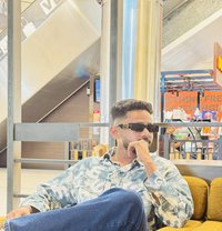 Abdul - Male escort in Dubai
