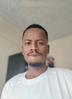 Abdul - Masajista in Nairobi Photo 4 of 4